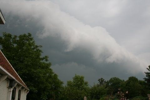 shelfcloud over Kolhorn