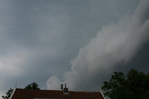 shelfcloud over Kolhorn in noordelijke richting
